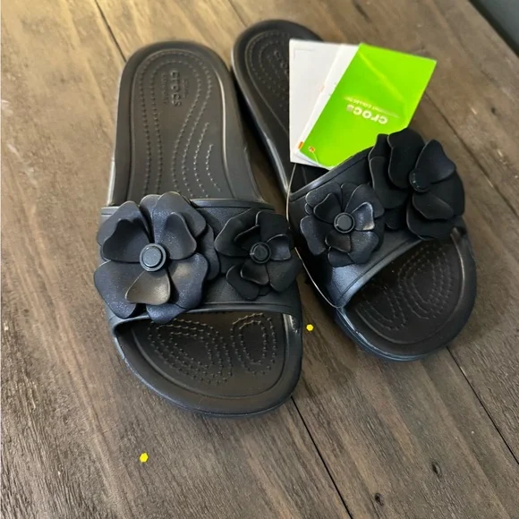 CROCS Black Floral Slide Sandals with Layered Flower Accents - Picture 3 of 4